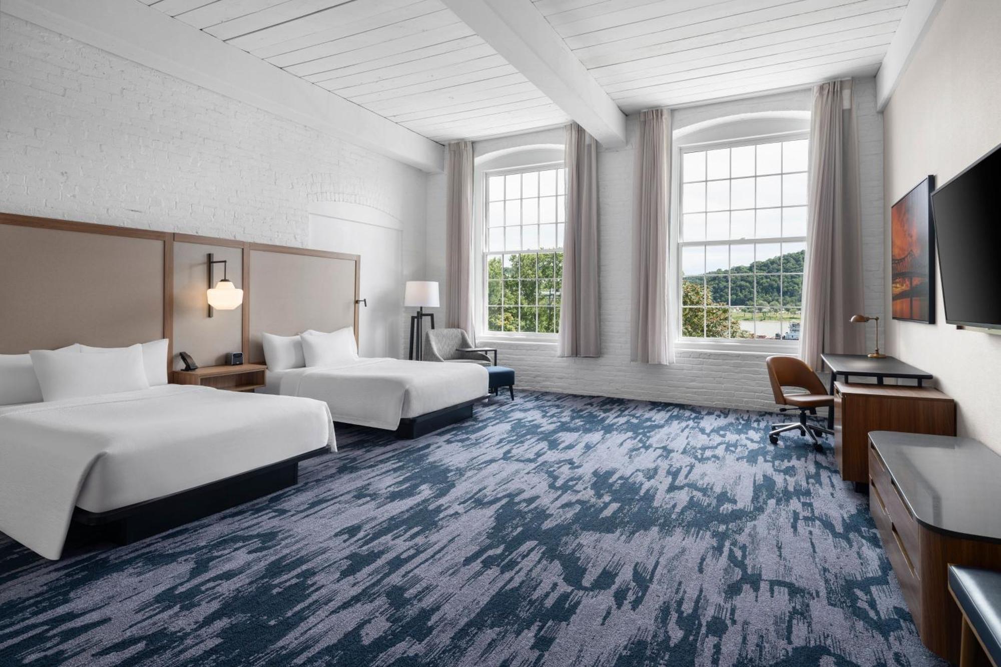 Fairfield Inn & Suites Madison Historic Eagle Cotton Mill Экстерьер фото